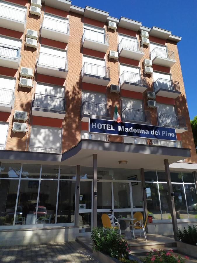 Hotel Madonna Del Pino Cervia Exterior foto